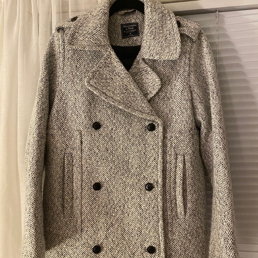 Black&white mixed pea coat